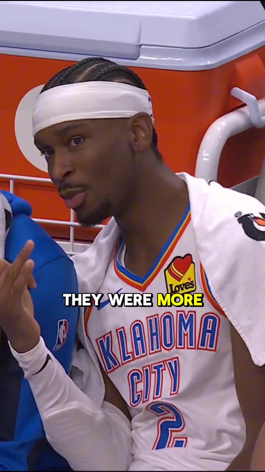 现场分析?！麦克风捕捉到SGA在板凳席上与队友探讨输球原因